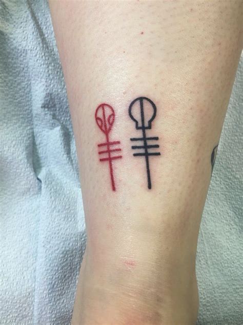 What does twenty one pilots tattoo mean? Pin by Shelby on Tattoos | Twenty one pilots tattoo, Pilot ...