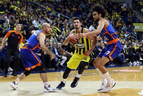 «άντε γ@μ.τε, ντροπή σας» (video). Το μαγικό play που έσωσε τη Φενέρ στα 4 δέκατα (vid ...