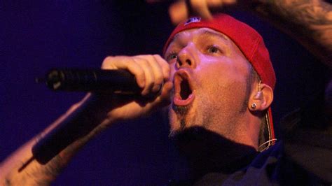 Limp Bizkit Frontman Fred Durst Unrecognisable At Lollapalooza