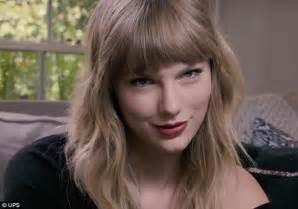 Taylor Swift Flashes Sinister Smirk In Creepy Ups Ad Daily Mail Online