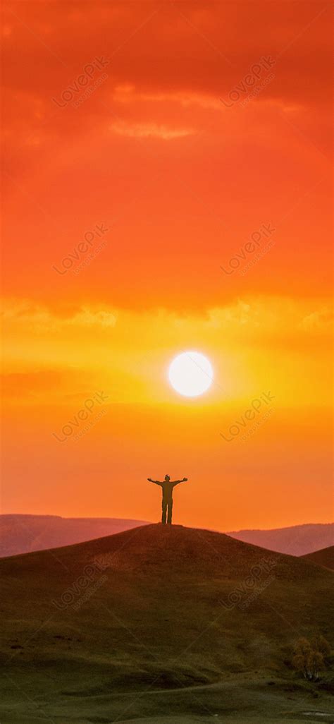 Hugging The Sunrise Cellphone Wallpaper Images Free Download On Lovepik