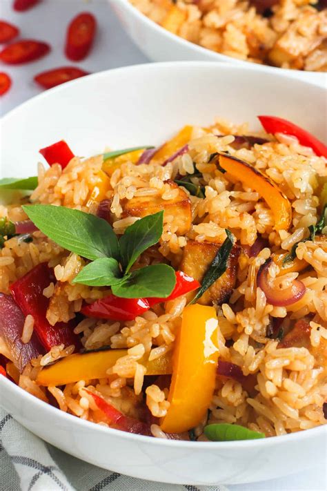 Thai Basil Fried Rice Vegan Recipe Ministry Of Curry