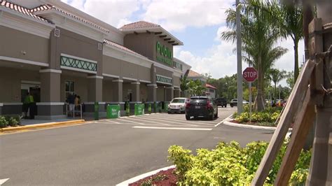New Publix Opens In Royal Palm Beach