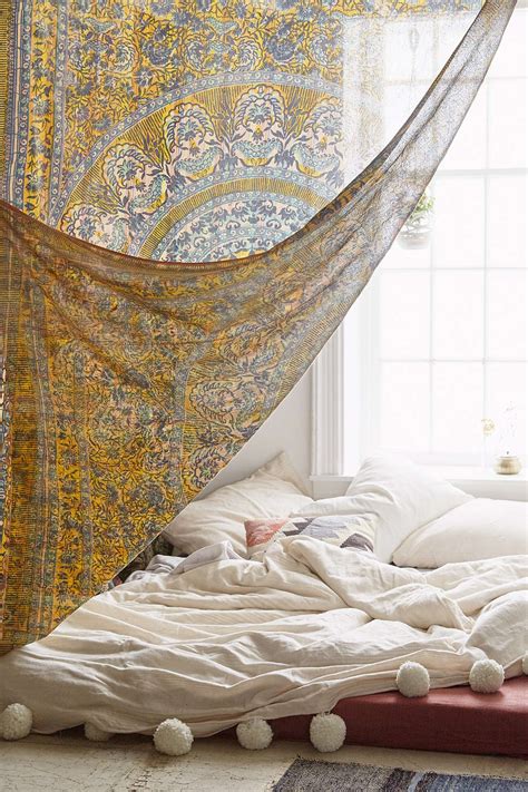We're taking it back to basics with a mattress on the floor and things never looked better how to work this look opt for luxurious linen that completely covers any hint of mattress create some height with euro cushions and throw pillows add a pop of colour with a throw anchor the bed with a … 31 Bohemian Bedroom Ideas | Boho room decor | Decoholic
