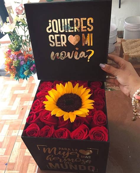 Flower Box T Flower Boxes Cadeau Parents Sunflowers And Roses