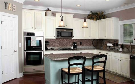 That paint on those cabinets lasted me 12 years. 17 Awesome Paint Kitchen Cabinet Design For For Small Home ...