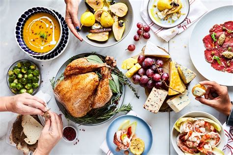 Best Christmas Day And Christmas Eve Meals In Dubai Food And Drink