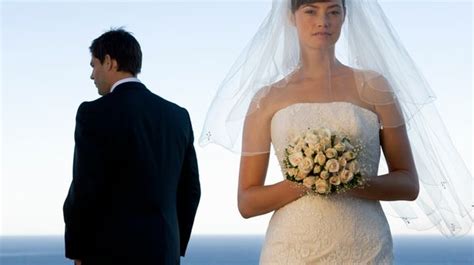 Brides And Grooms Confess What Was Really Going Through Their Head On Their Wedding Day Mirror