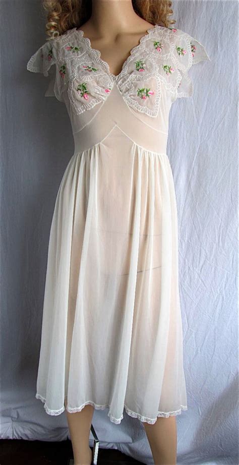 Vintage Peignoir Nightgown Set Xssm Bridal Lingerie Honeymoon Etsy