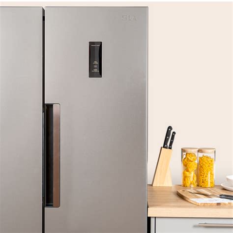 2 Door Fridge Freezer In Silver 446l Sia Saff460si