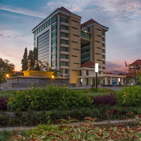 Galau Pilih Kampus? Inilah 5 Kampus Terbesar dan Terbaik di Malang