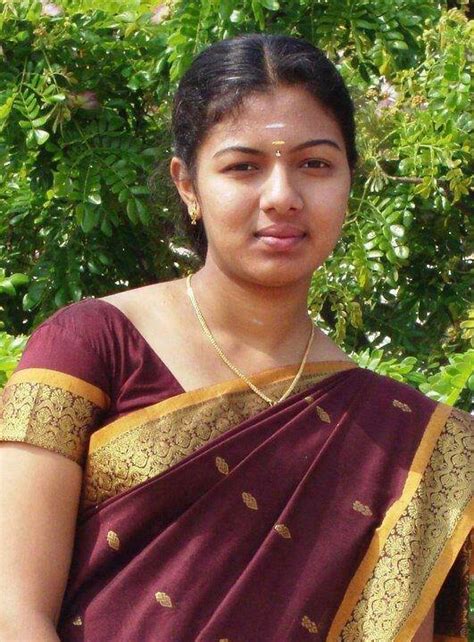 Facebook Girls Tamil Homly Girl Gomathi