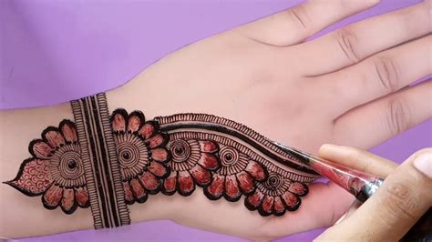 Beautiful Attractive Rose Mehndi Design For Back Hand Stylish