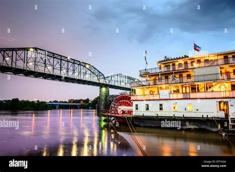 Chattanooga Tennessee Usa On The Tennessee River Stock Photo Alamy