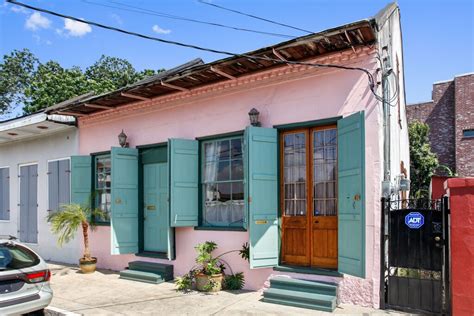Authentic Creole Cottage Steps To French Quarter Tremé