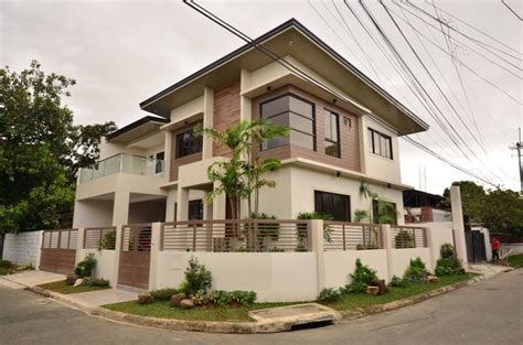 Corner Lot Beautiful Single Attached House And Lot In Pilar Village Las