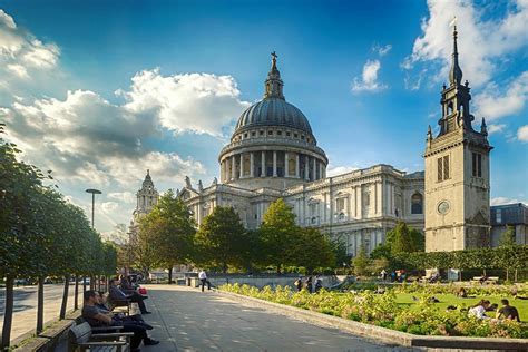 St Pauls Cathedral Paris Perfect