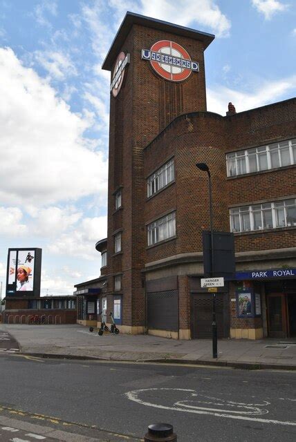 Park Royal Station © N Chadwick Geograph Britain And Ireland