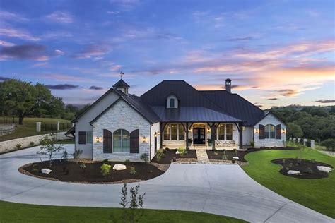 Central Texas Luxury Custom Home Builder Build On Your Lot Brad