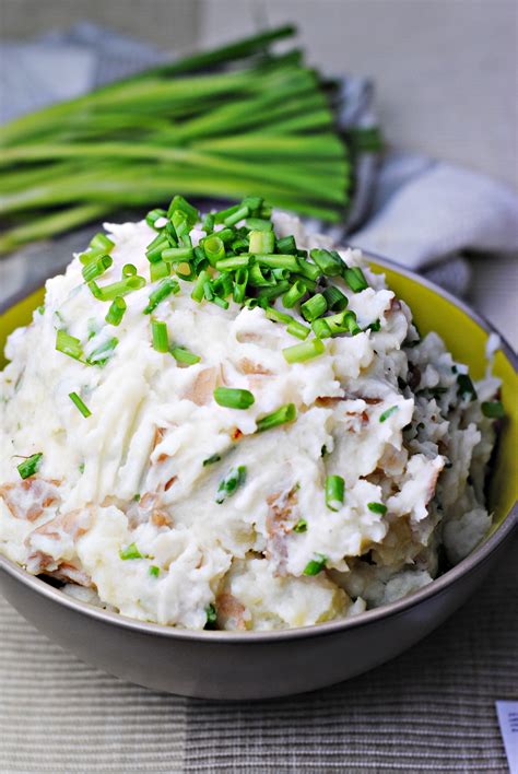 It took a bite or 2 to get used to it, but when i did, i cleaned the bowl! Sour Cream Smashed Potatoes and a Potato Blog Hop