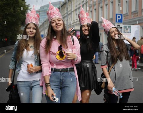 Moscow Russia 6th Sep 2014 Young Girls Celebrate Moscow City Day