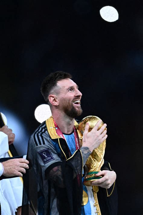 Vidéo Lionel Leo Messi Meilleur Joueur De La Coupe Du Monde 2022