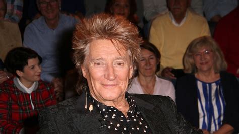 Sir Rod Stewart Charged After Allegedly Punching Security Guard At New Years Eve Party Lbc