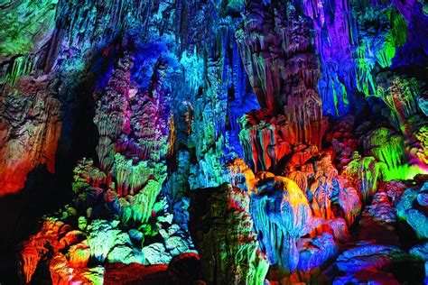 Пещера Тростниковой Флейты в Китае ФОТО НОВОСТИ