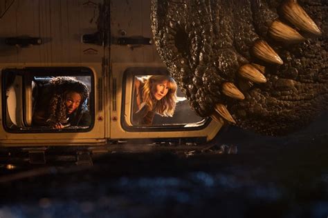 Movie Review Jurassic World Dominion Starring Chris Pratt Bryce Dallas Howard Jeff Goldblum