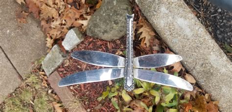 46 Hilarious Butterfly Knife Puns Punstoppable 🛑