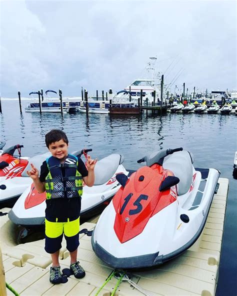 Wet N Wild Local Unbiased Review Watersports In Destin Florida