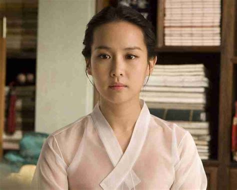 Korean Actress Choyeojeong In Hanbok Hanbok Gadis Cantik Kecantikan