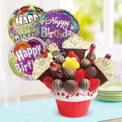 Always on the lookout for the most unique gifts, cozy clothing and cool products. Delicious Wishes Birthday Gift Basket | Edible Arrangements