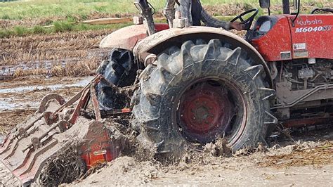 Rotary Tiller Agriculture Equipment Kubota M6040su Tractor Tilling