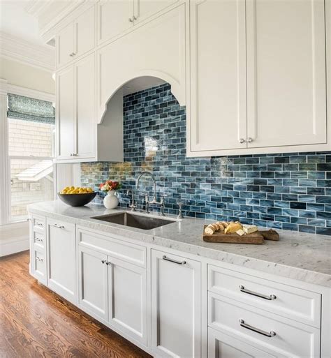 44 Inspiring Blue And White Kitchen Color Ideas Homyhomee Blue