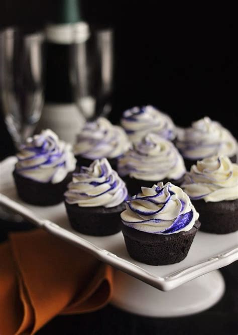 Purple Velvet Cupcakes With Whipped Cream Cheese Frosting 10th