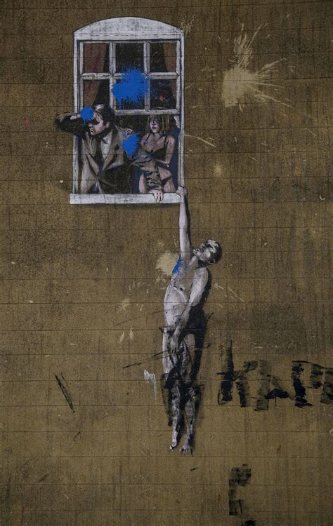 Banksy has also gone to great lengths to regulate the resale trade in his output. Bristol, tatouée Banksy