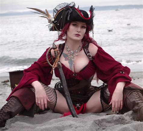 Pin By John Jones On Pirates Pirate Wenches Goth Pirate Wench
