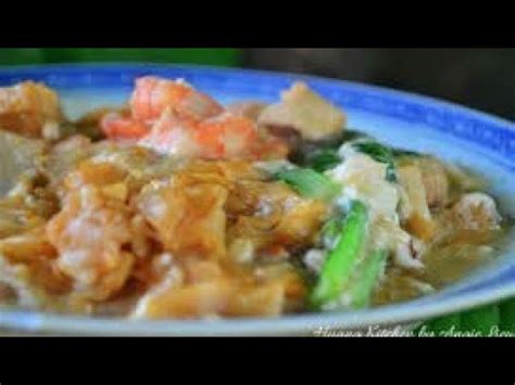 It is precisely because of his strict quality control. Bihun / Kuey Teow Basah (Wan Tan Ho) - YouTube
