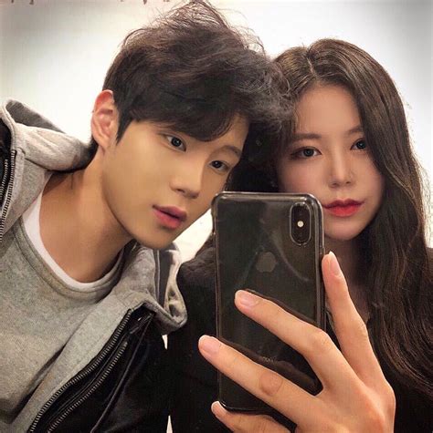 ̗̀ Mirzhnaniaaa ̖́ Casal Ulzzang Casal De Coreanos Fotos De Casais