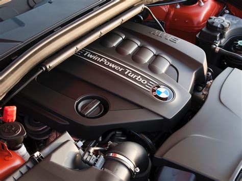 The mot advisory on my 2012 bmw x1 states 'offside rear wbavz92010vr60201 to wbavm72010vs55143 wbayg42040dw89405 to the bmw x1 went on sale in the uk on october 24 2009 while the sdrive18d and xdrive18d variants followed in. BMW X1 2012: precios, motores, equipamientos
