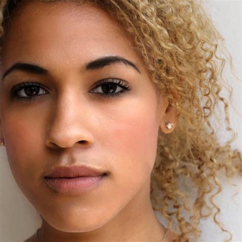 Connally edozien (born 26 june 1978) is a nigerian former professional footballer who played as a forward. Liliane LABORDE-EDOZIEN | University of California ...