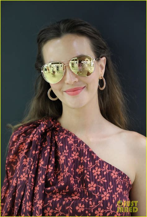 Leighton Meester Reveals Some Of Her Favorite Sunglasses Frames Photo 3932777 Leighton