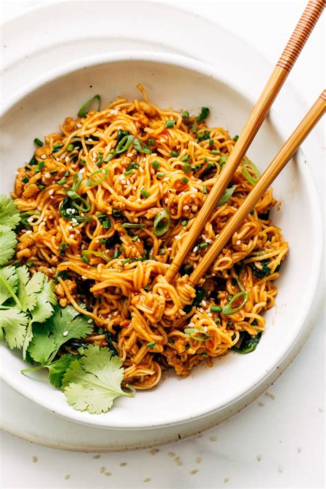 Saucy Gochujang Noodles with Chicken Recipe - Recipe Concepts