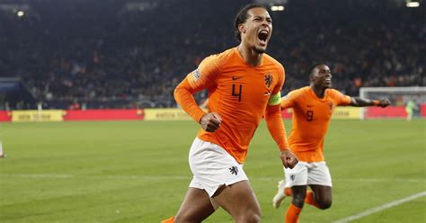 Duitsland heeft op 31 mei net als alle andere ek landen bekend gemaakt wie in de definitieve selectie duitsland zit. Oranje loot Duitsland in EK-kwalificatie | Voetbal ...