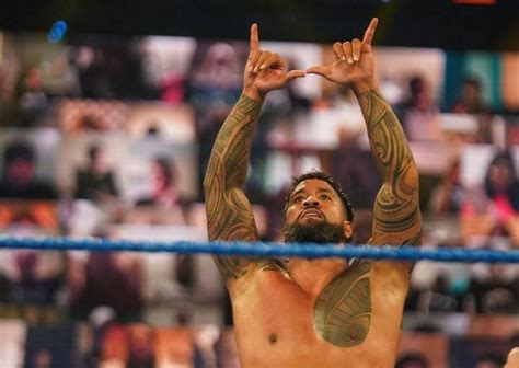 Page 4 5 Reasons Why Jey Uso Is Roman Reigns Universal Title