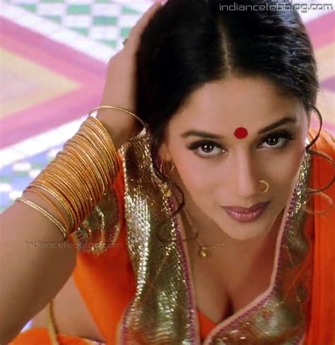 Madhuri Dixit Bollywood Actress Devdas 7 Hot Saree Cleavage Hd Caps