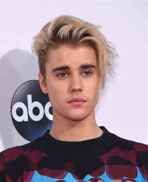 Justin Biebers Hairstyles Over The Years Headcurve