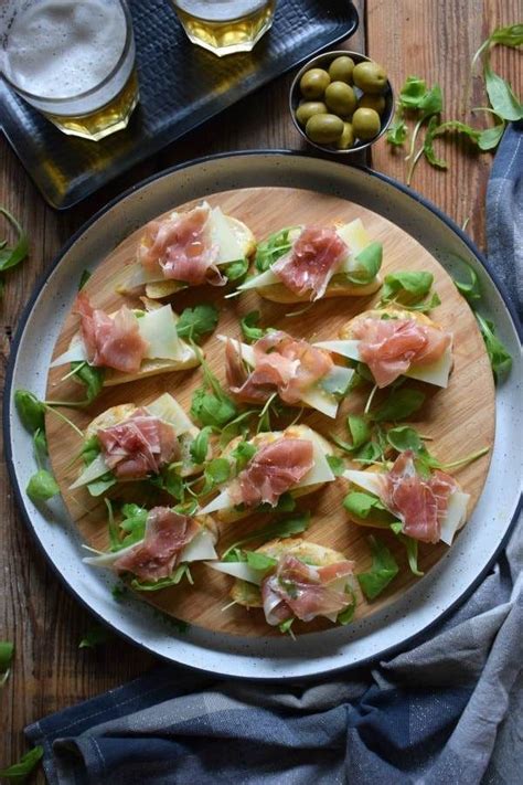 Spanish Serrano Ham And Cured Cheese Bruschetta Julia S Cuisine Recipe Serrano Ham