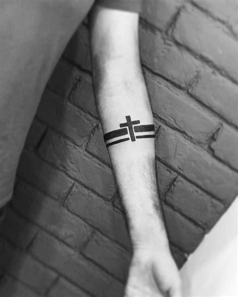 25 Amazing Cross Tattoos Tattoo Me Now